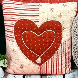 Shabby Chic Vintage Quilt Red Heart Decorative Pillow NWT